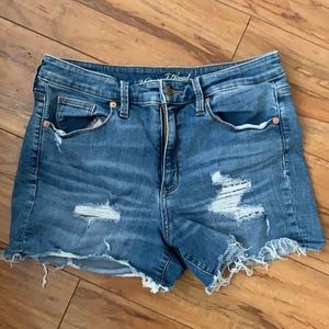 Universal Thread Jean Shorts